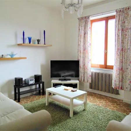 Casa Appenninia Apartment *